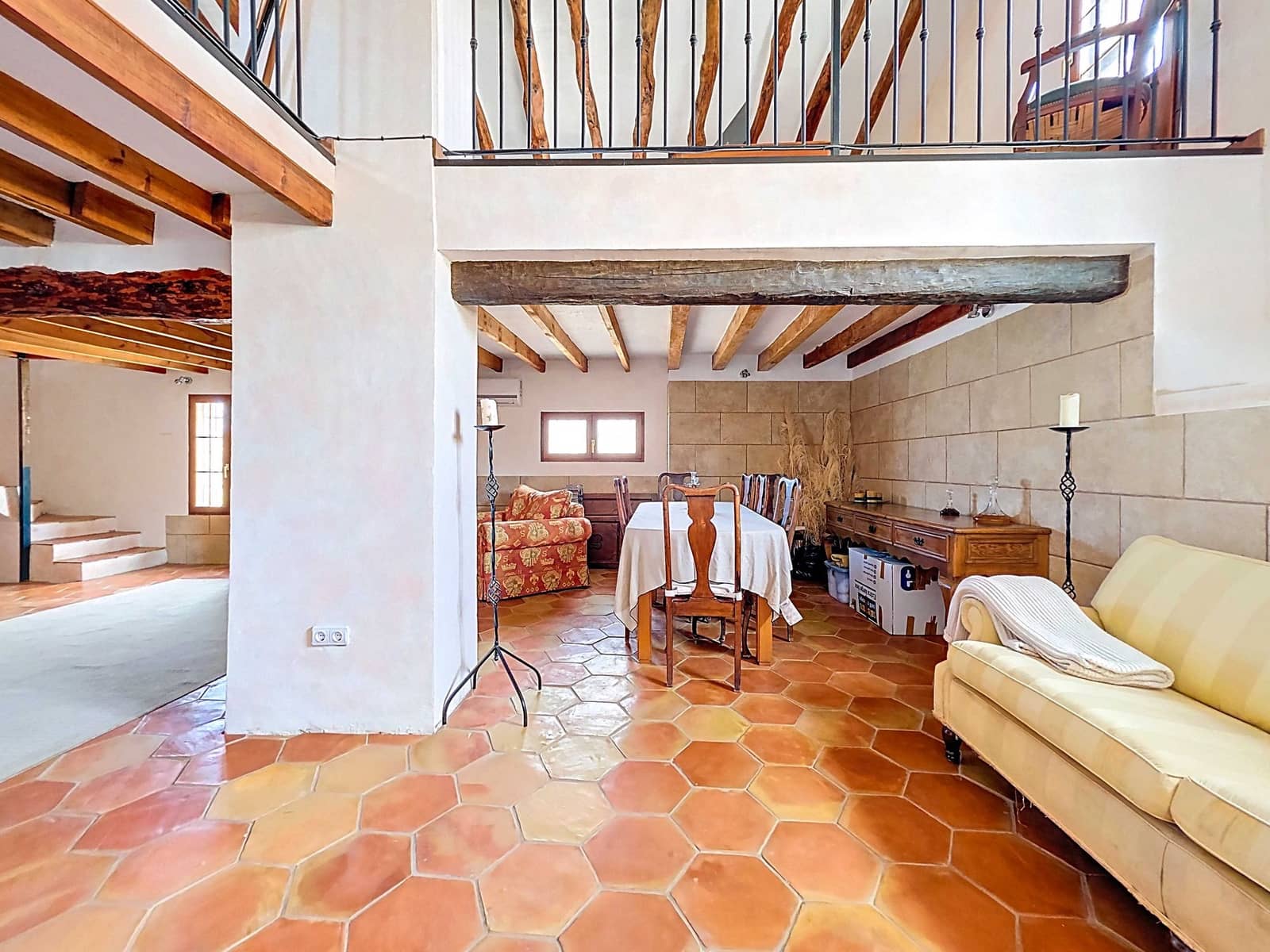 5 sypialnia Finka/Dom wiejski na sprzedaż w La Alberquilla z basenem garażem - 299 950 € (Ref: 9421914)