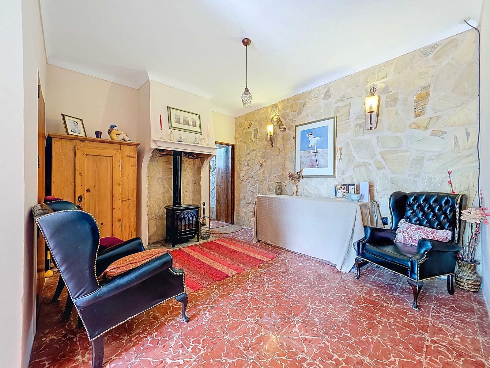 5 sypialnia Finka/Dom wiejski na sprzedaż w La Alberquilla z basenem garażem - 299 950 € (Ref: 9421914)