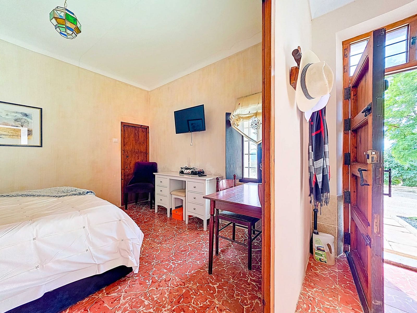 5 sypialnia Finka/Dom wiejski na sprzedaż w La Alberquilla z basenem garażem - 299 950 € (Ref: 9421914)