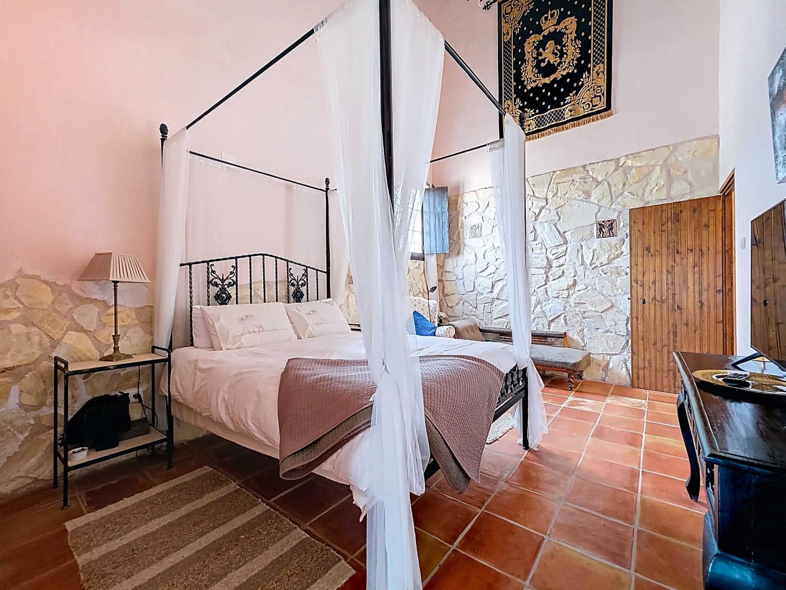 5 sypialnia Finka/Dom wiejski na sprzedaż w La Alberquilla z basenem garażem - 299 950 € (Ref: 9421914)