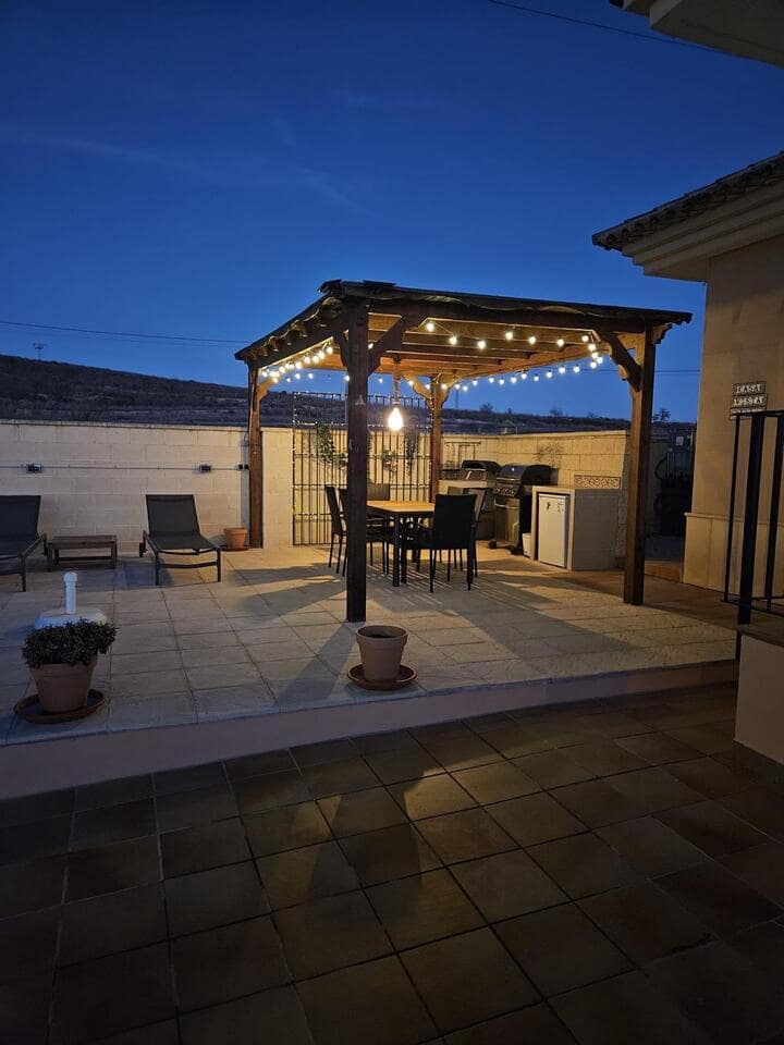 3 sypialnia Willa na sprzedaż w Jumilla z basenem - 259 995 € (Ref: 9426904)