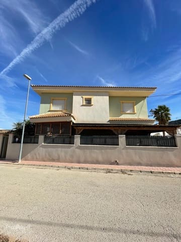 5 soveværelse Finca/Landehus til salg i Pinoso med swimmingpool - € 499.995 (Ref: 9436737)