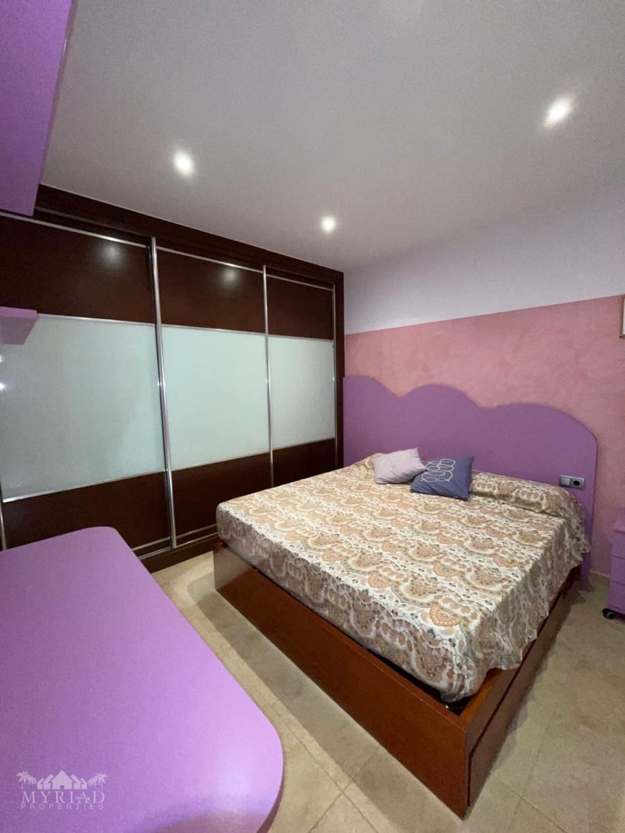 5 bedroom Finca/Country House for sale in Pinoso with pool - € 499,995 (Ref: 9436737)