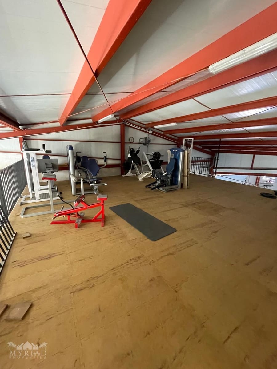 5 bedroom Finca/Country House for sale in Pinoso with pool - € 499,995 (Ref: 9436737)