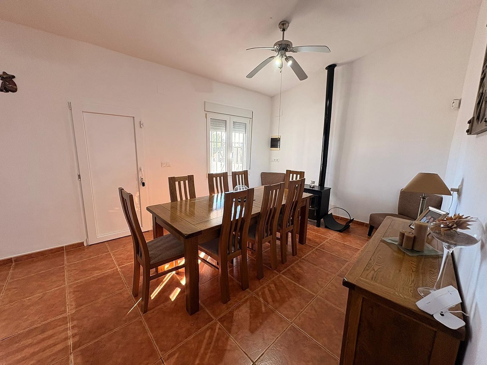 3 slaapkamer Finca/Landhuis te koop in Caudete met zwembad - € 249.995 (Ref: 9438053)