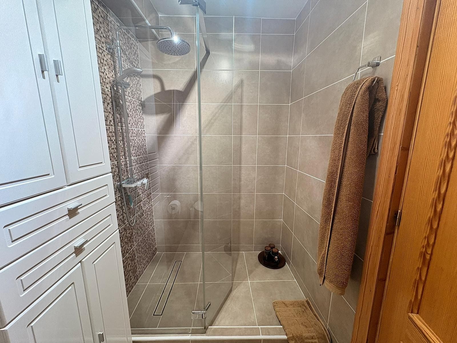 3 slaapkamer Finca/Landhuis te koop in Caudete met zwembad - € 249.995 (Ref: 9438053)