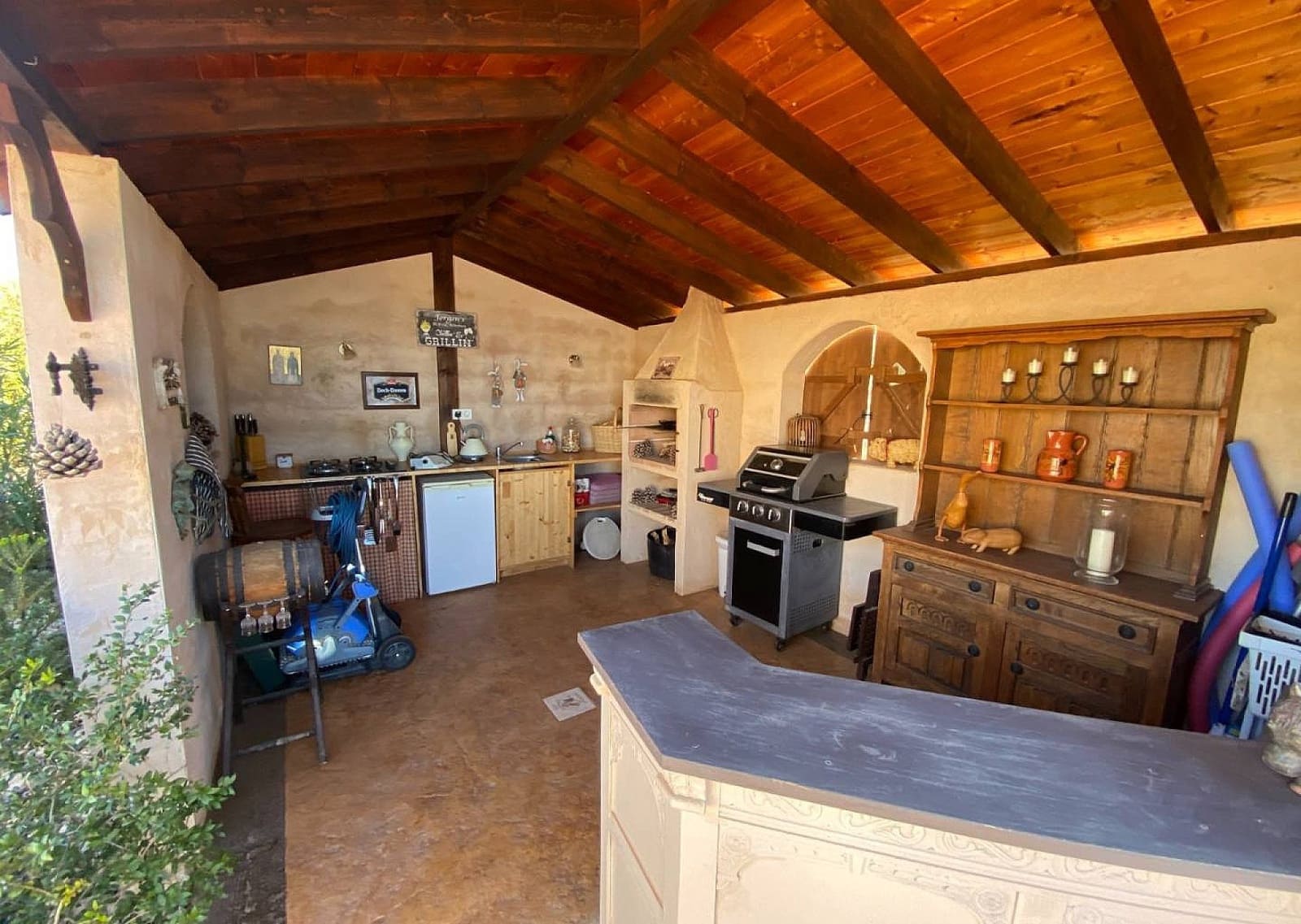 3 slaapkamer Villa te koop in Sax met zwembad garage - € 399.995 (Ref: 9465226)