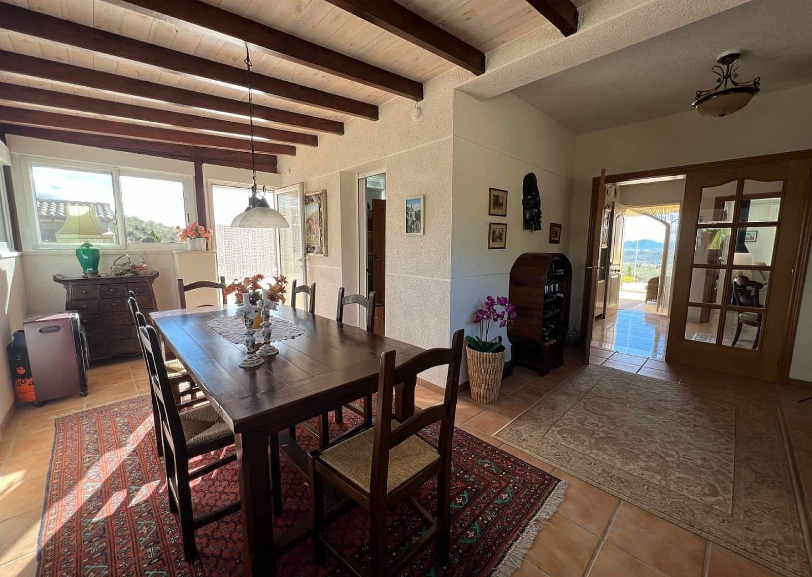 3 slaapkamer Villa te koop in Sax met zwembad garage - € 399.995 (Ref: 9465226)