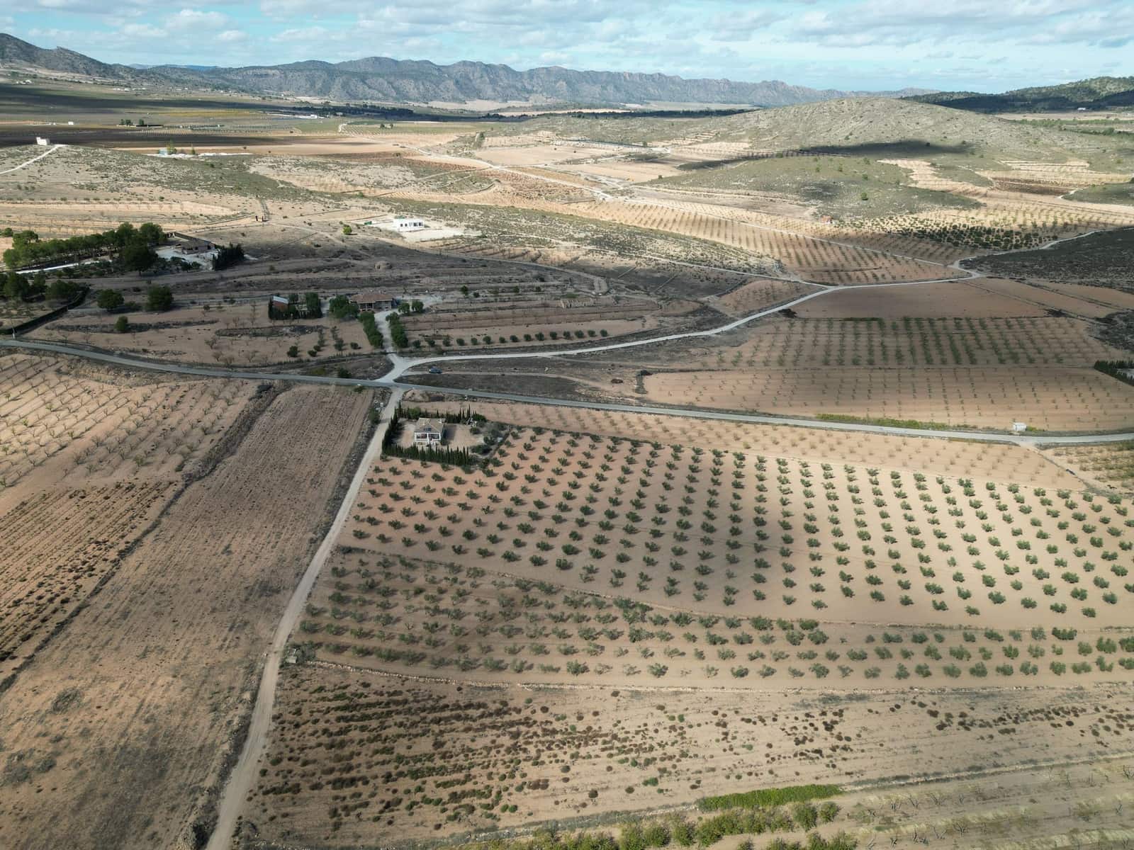 Mark till salu i Lel - 54 995 € (Ref: 9471152)