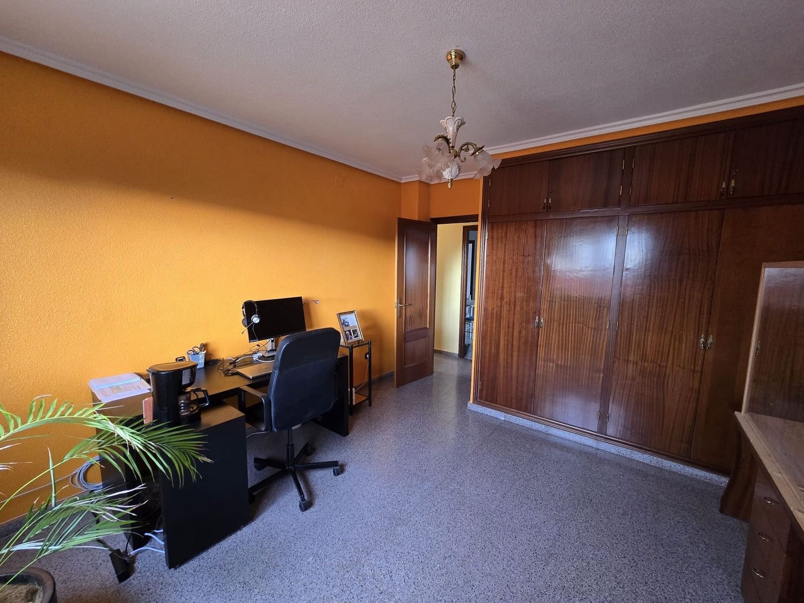 Chalet de 5 habitaciones en Salinas en venta con piscina garaje - 199.995 € (Ref: 9471522)