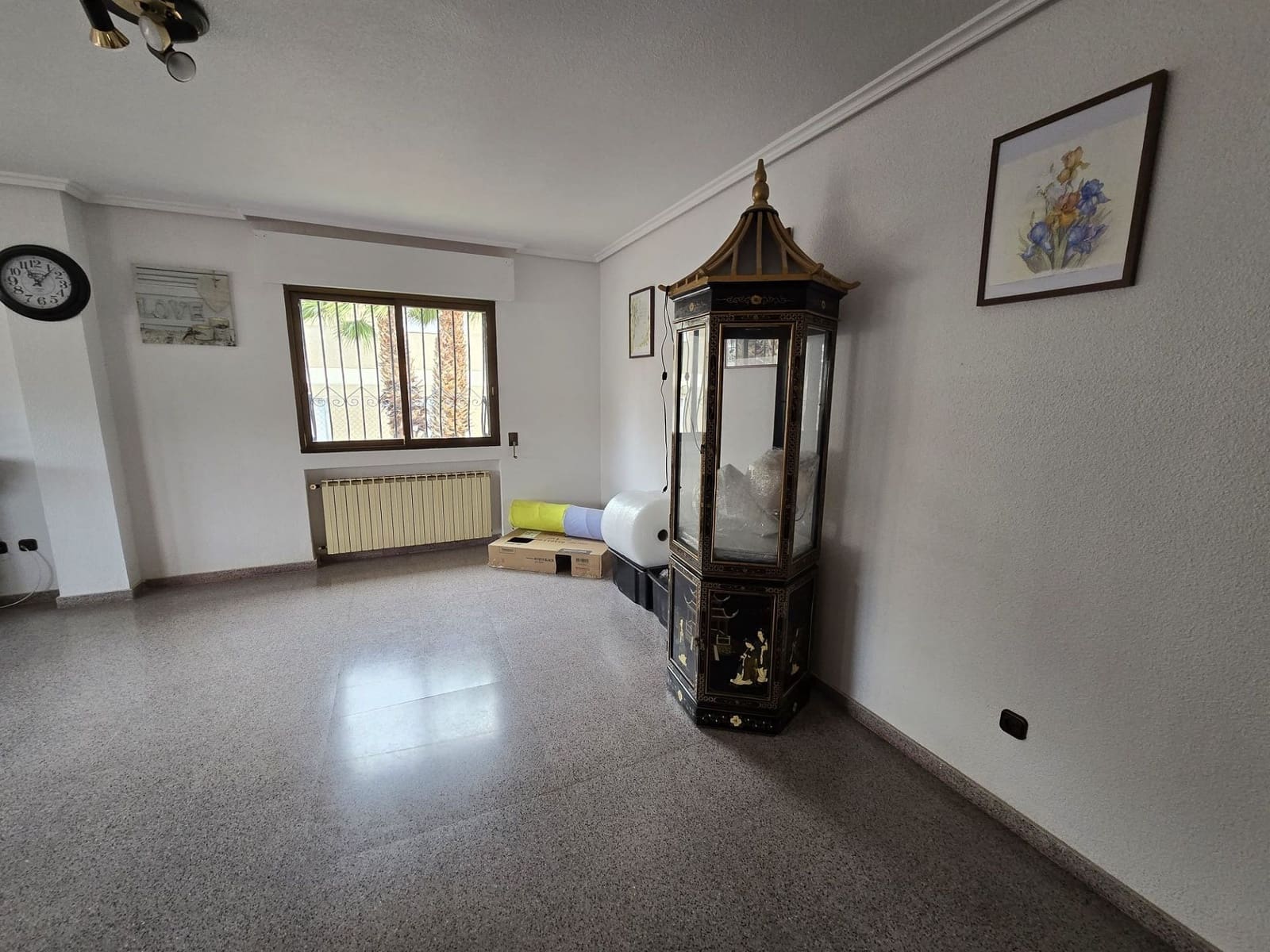 Chalet de 5 habitaciones en Salinas en venta con piscina garaje - 199.995 € (Ref: 9471522)