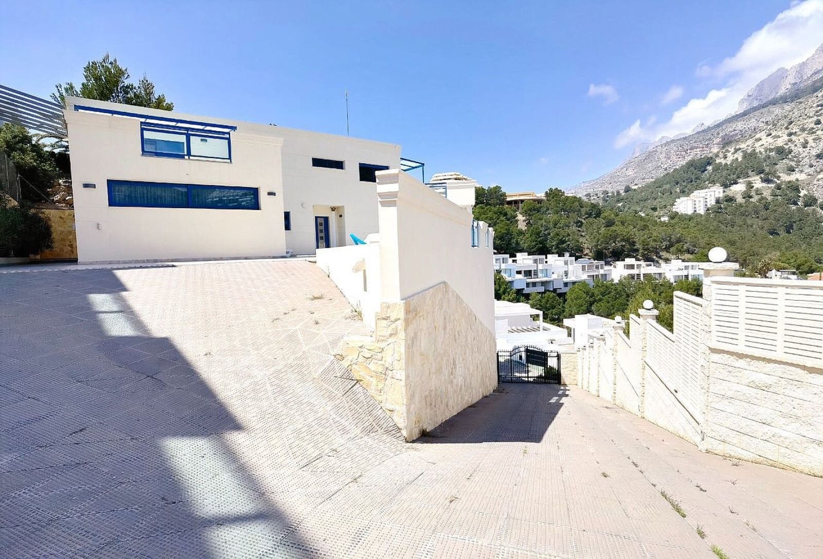 Chalet de 5 habitaciones en Altea en venta con piscina garaje - 929.000 € (Ref: 9472241)