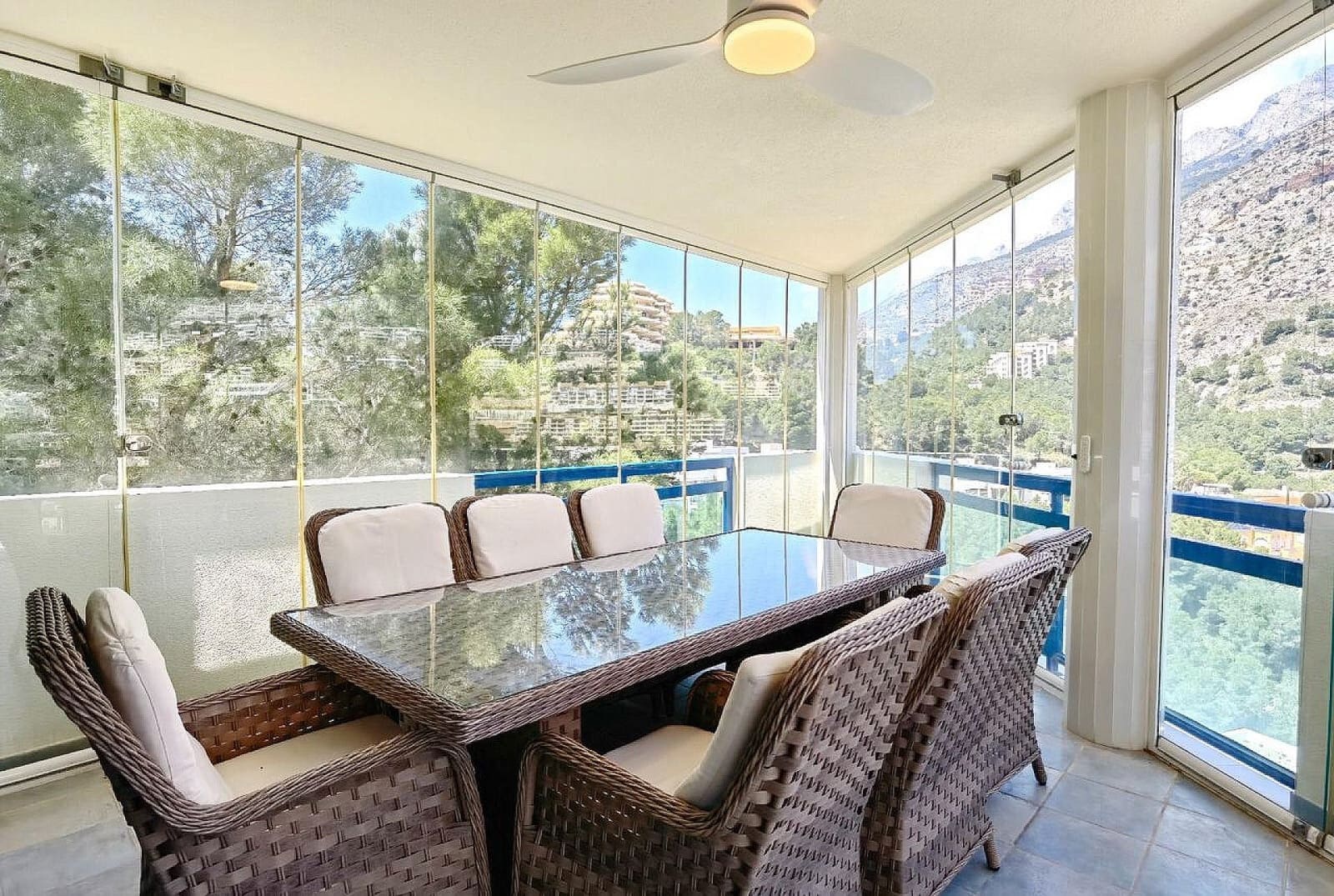 Chalet de 5 habitaciones en Altea en venta con piscina garaje - 929.000 € (Ref: 9472241)