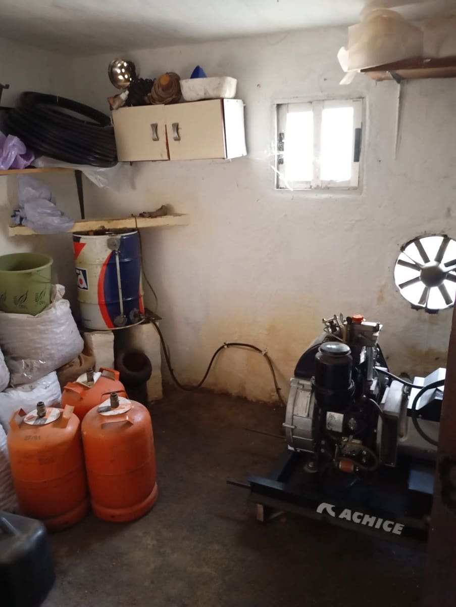 Finca/Casa Rural de 6 habitaciones en Yecla en venta con piscina garaje - 249.500 € (Ref: 9472242)