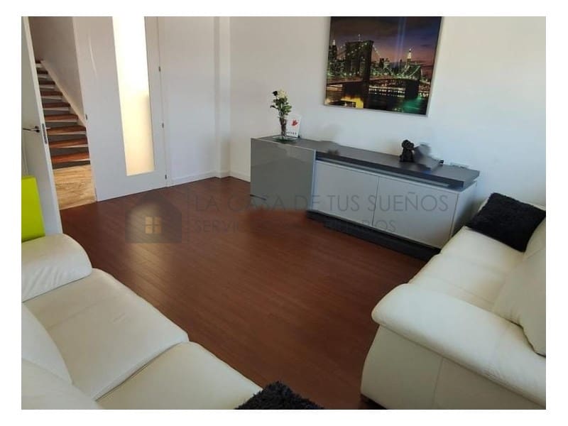 4 sypialnia Willa na sprzedaż w Petrel / Petrer z basenem - 626 000 € (Ref: 9473857)