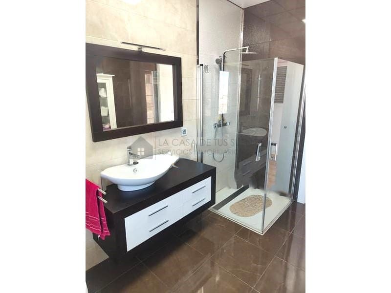 4 sypialnia Willa na sprzedaż w Petrel / Petrer z basenem - 626 000 € (Ref: 9473857)