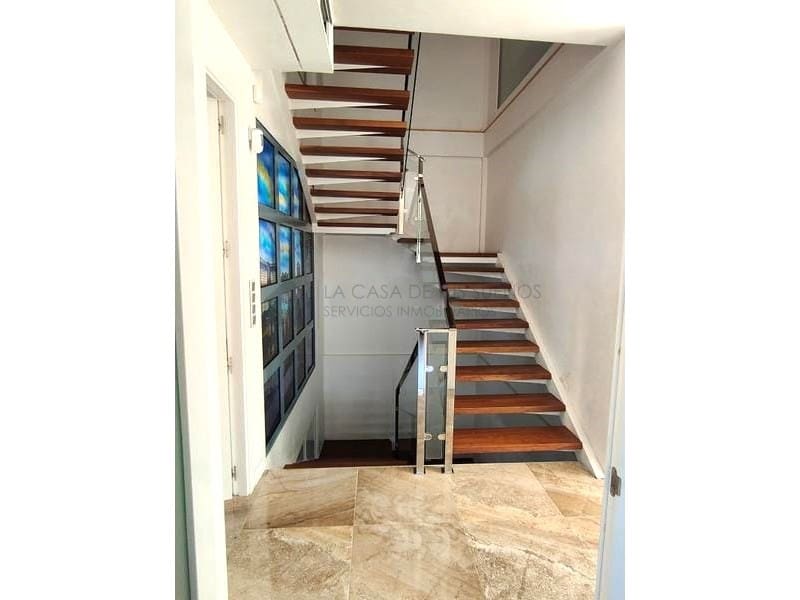 4 sypialnia Willa na sprzedaż w Petrel / Petrer z basenem - 626 000 € (Ref: 9473857)