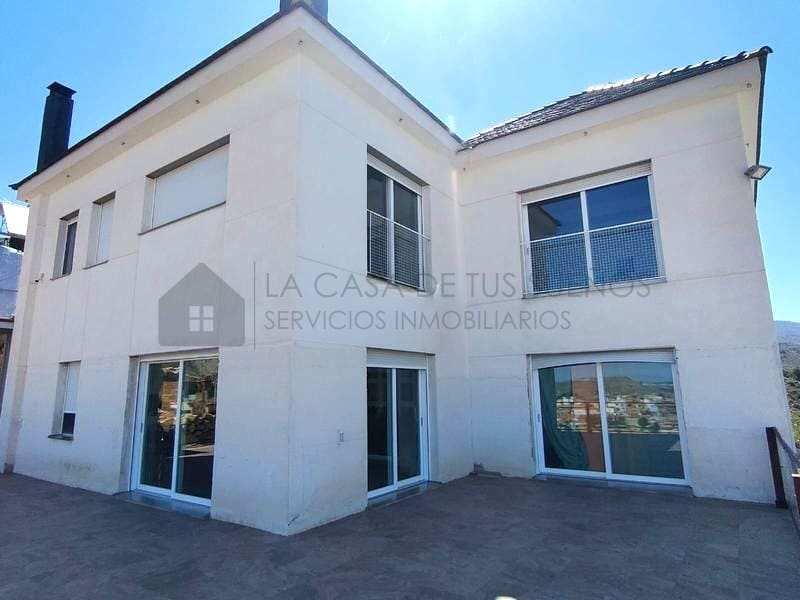 4 sypialnia Willa na sprzedaż w Petrel / Petrer z basenem - 626 000 € (Ref: 9473857)