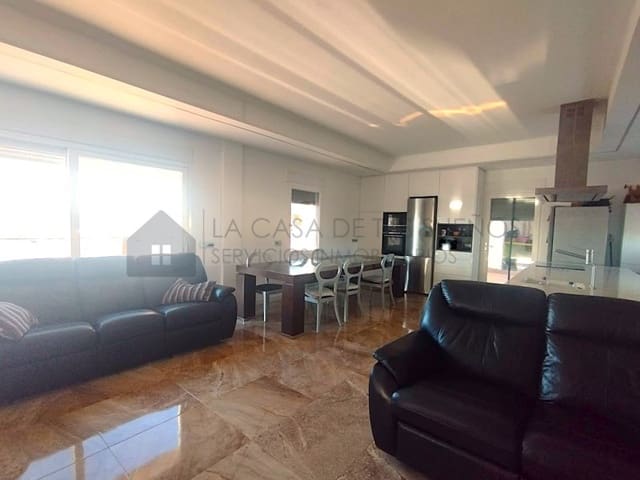 4 slaapkamer Villa te koop in Petrel / Petrer met zwembad - € 626.000 (Ref: 9473857)