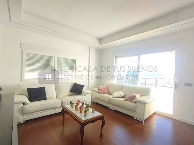 4 slaapkamer Villa te koop in Petrel / Petrer met zwembad - € 626.000 (Ref: 9473857)