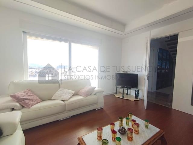 4 slaapkamer Villa te koop in Petrel / Petrer met zwembad - € 626.000 (Ref: 9473857)