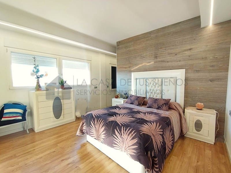 4 makuuhuone Huvila myytävänä paikassa Petrel / Petrer mukana uima-altaan - 626 000 € (Ref: 9473857)