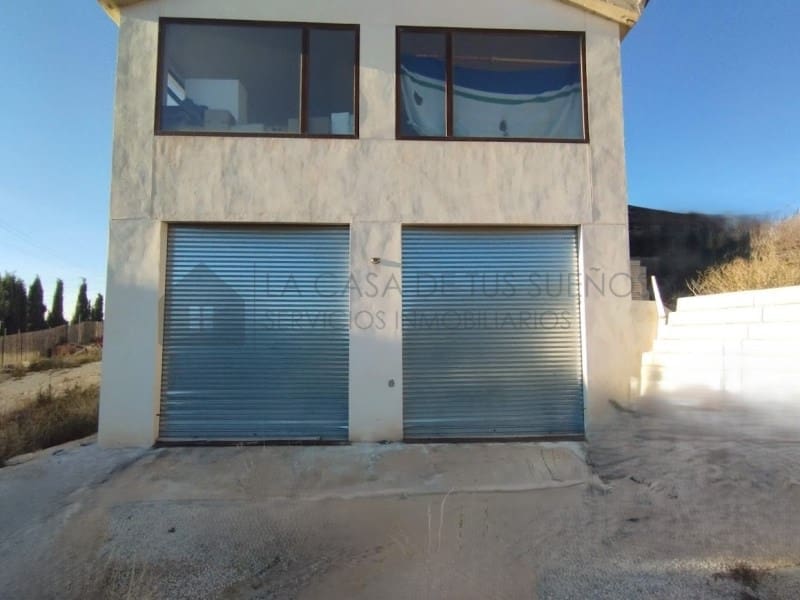 4 makuuhuone Huvila myytävänä paikassa Petrel / Petrer mukana uima-altaan - 626 000 € (Ref: 9473857)