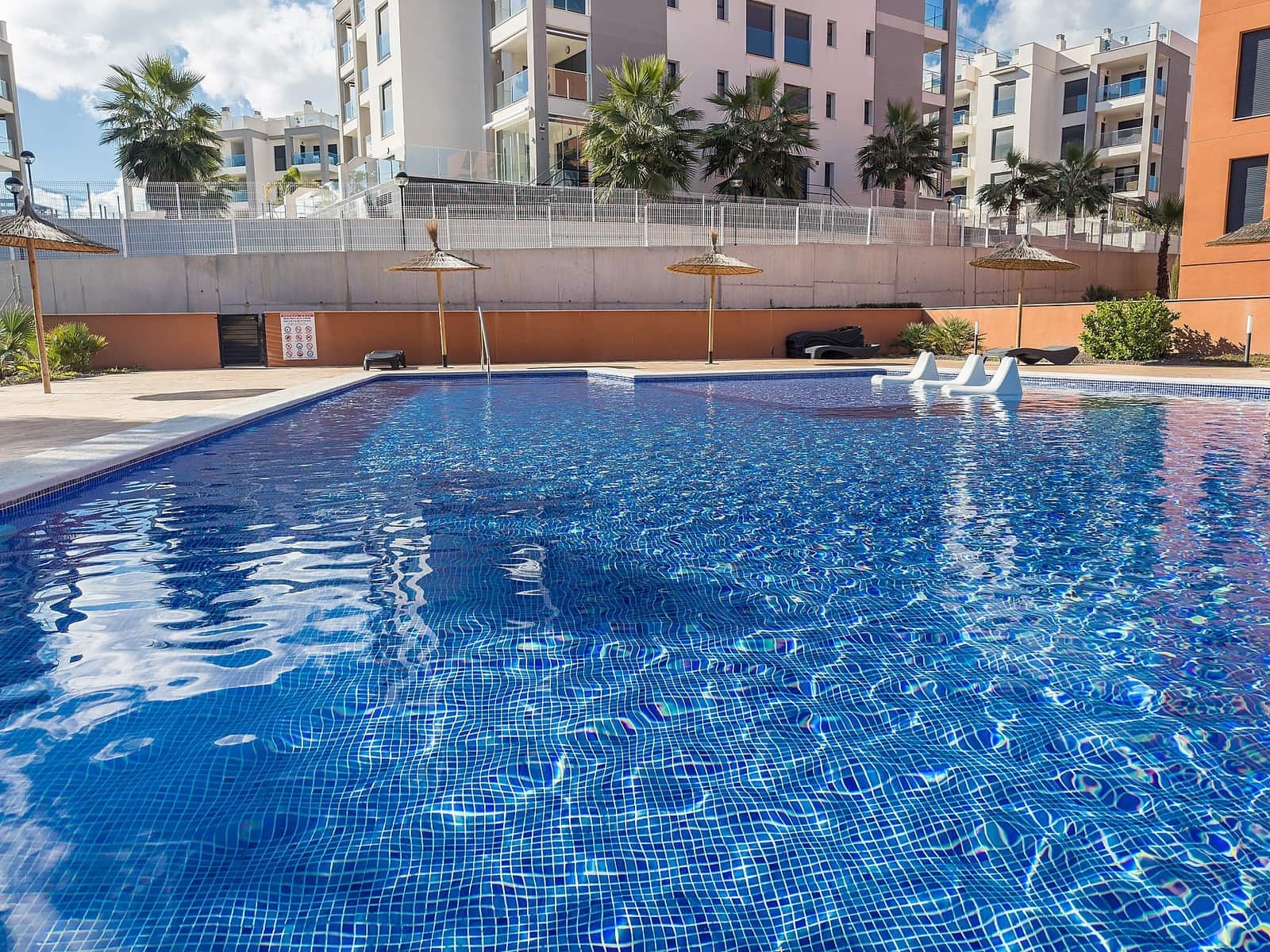 3 Zimmer Apartment zu verkaufen in Orihuela mit Pool - 273.500 € (Ref: 9478551)