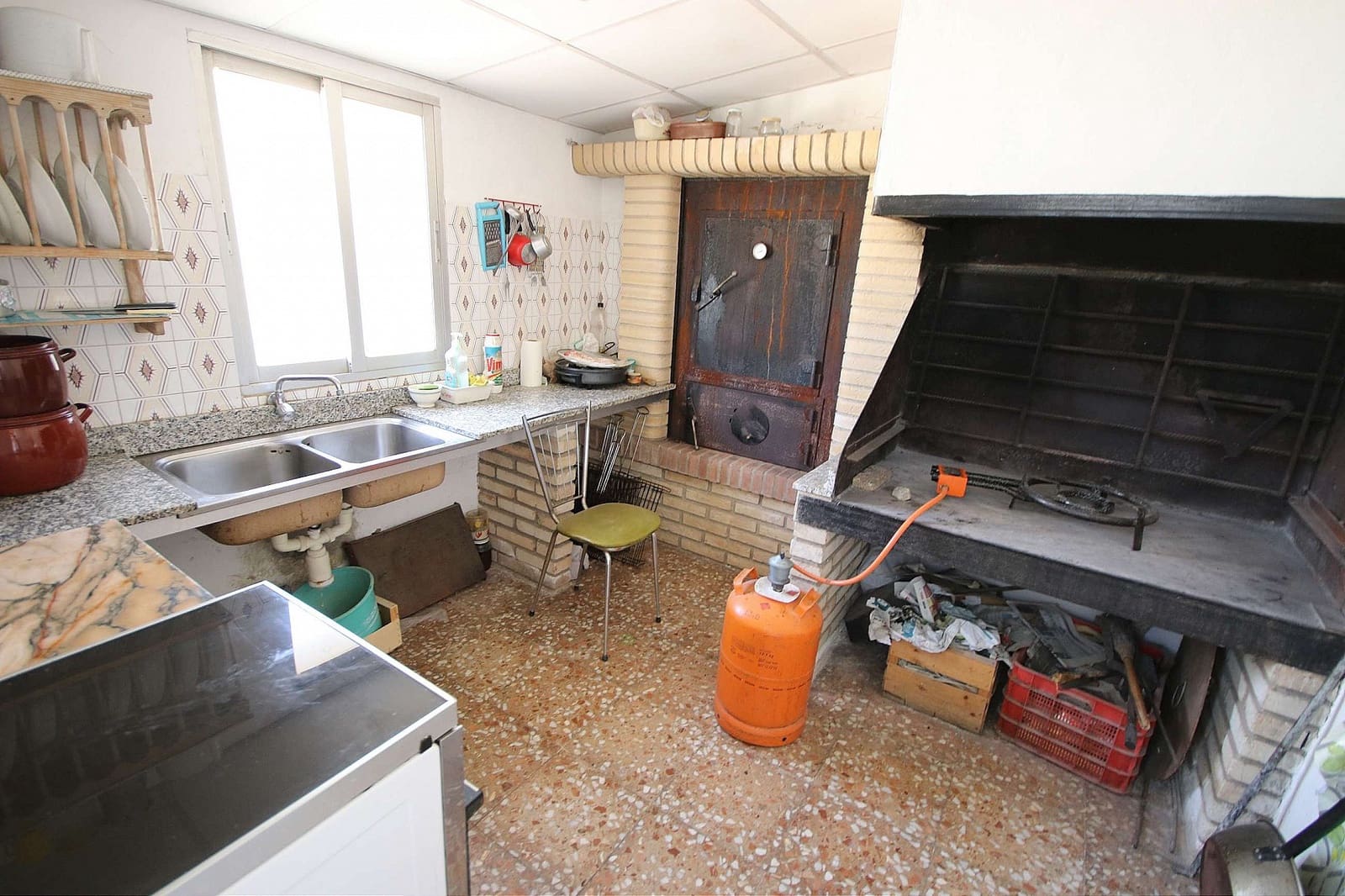 4 quarto Moradia para venda em Caudete com piscina - 219 995 € (Ref: 9478570)