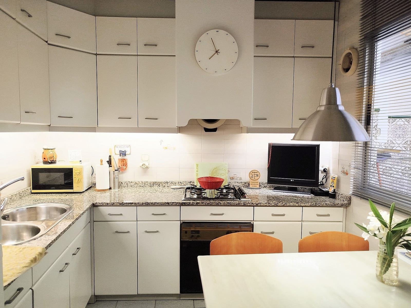 4 chambre Maison de Ville à vendre à Yecla avec piscine garage - 170 000 € (Ref: 9478580)