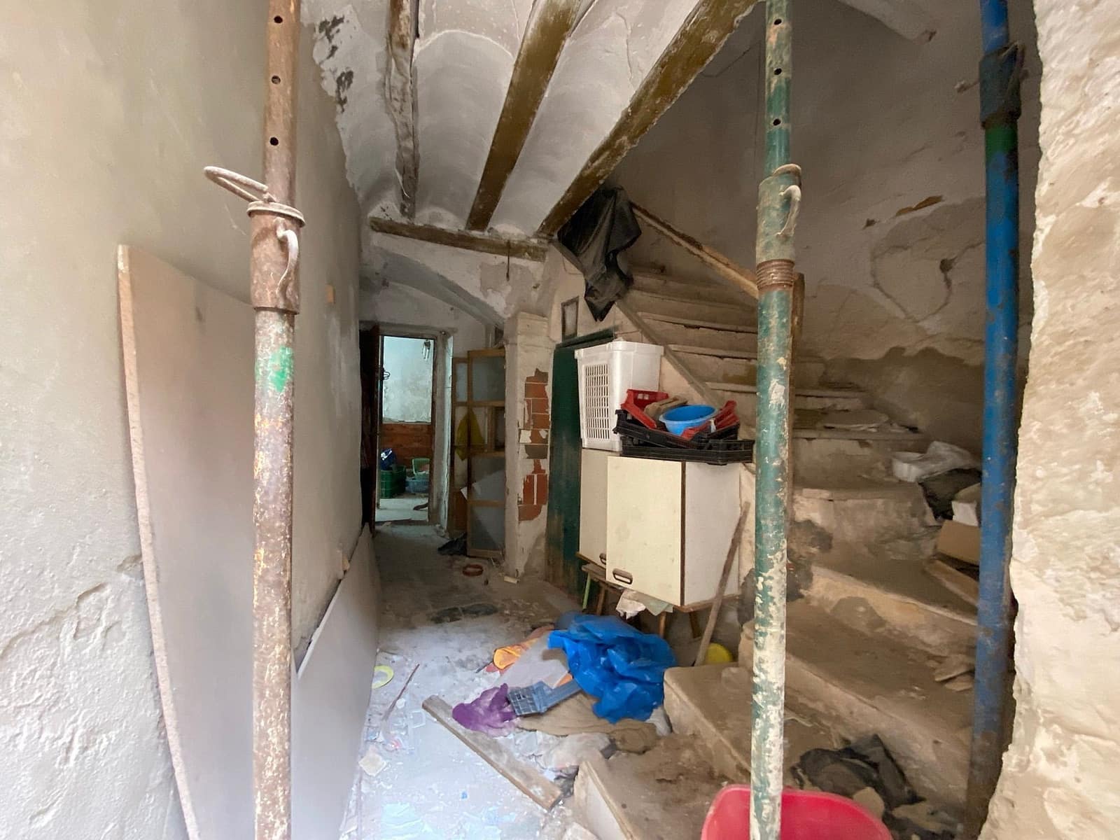 5 Zimmer Haus zu verkaufen in Aspe mit Pool - 46.000 € (Ref: 9478585)