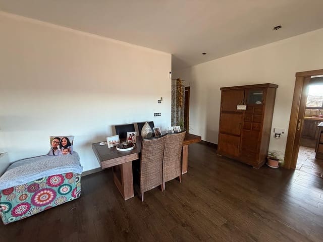 2 chambre Finca/Maison de Campagne à vendre à Yecla avec piscine - 299 000 € (Ref: 9478603)