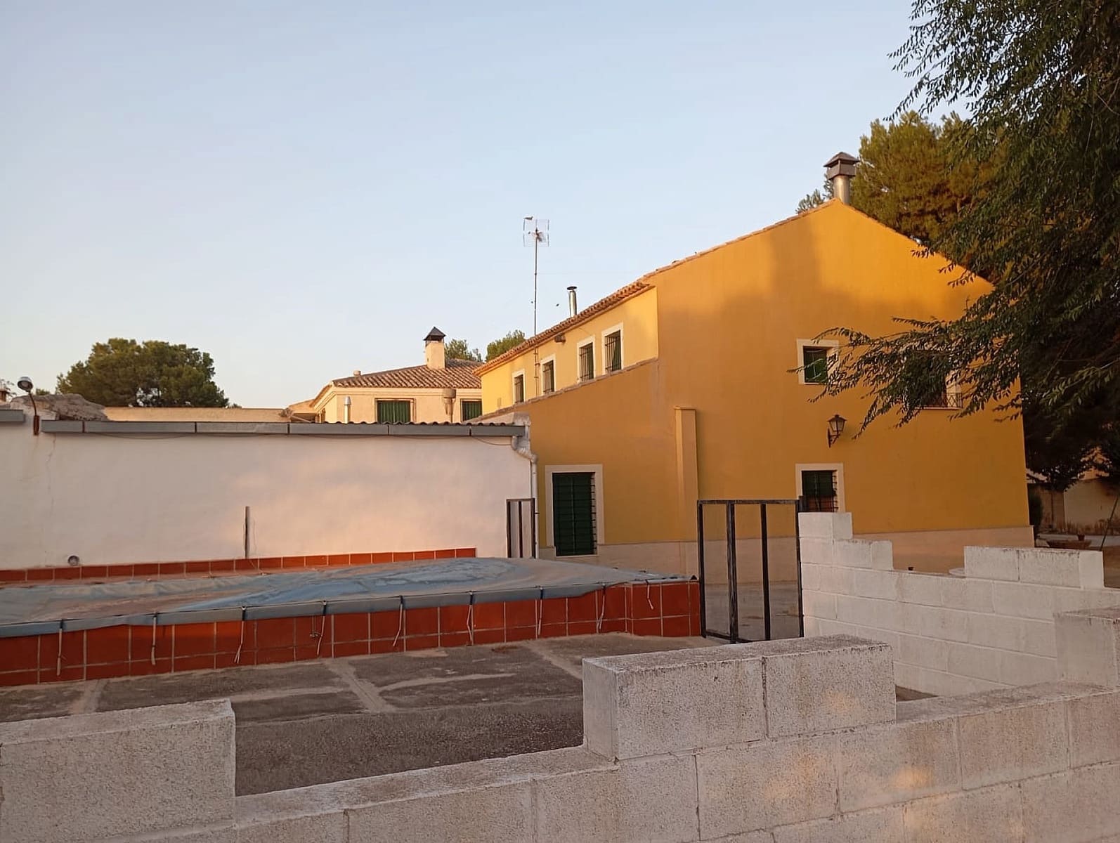 3 bedroom Finca/Country House for sale in Yecla with pool garage - € 315,000 (Ref: 9478604)