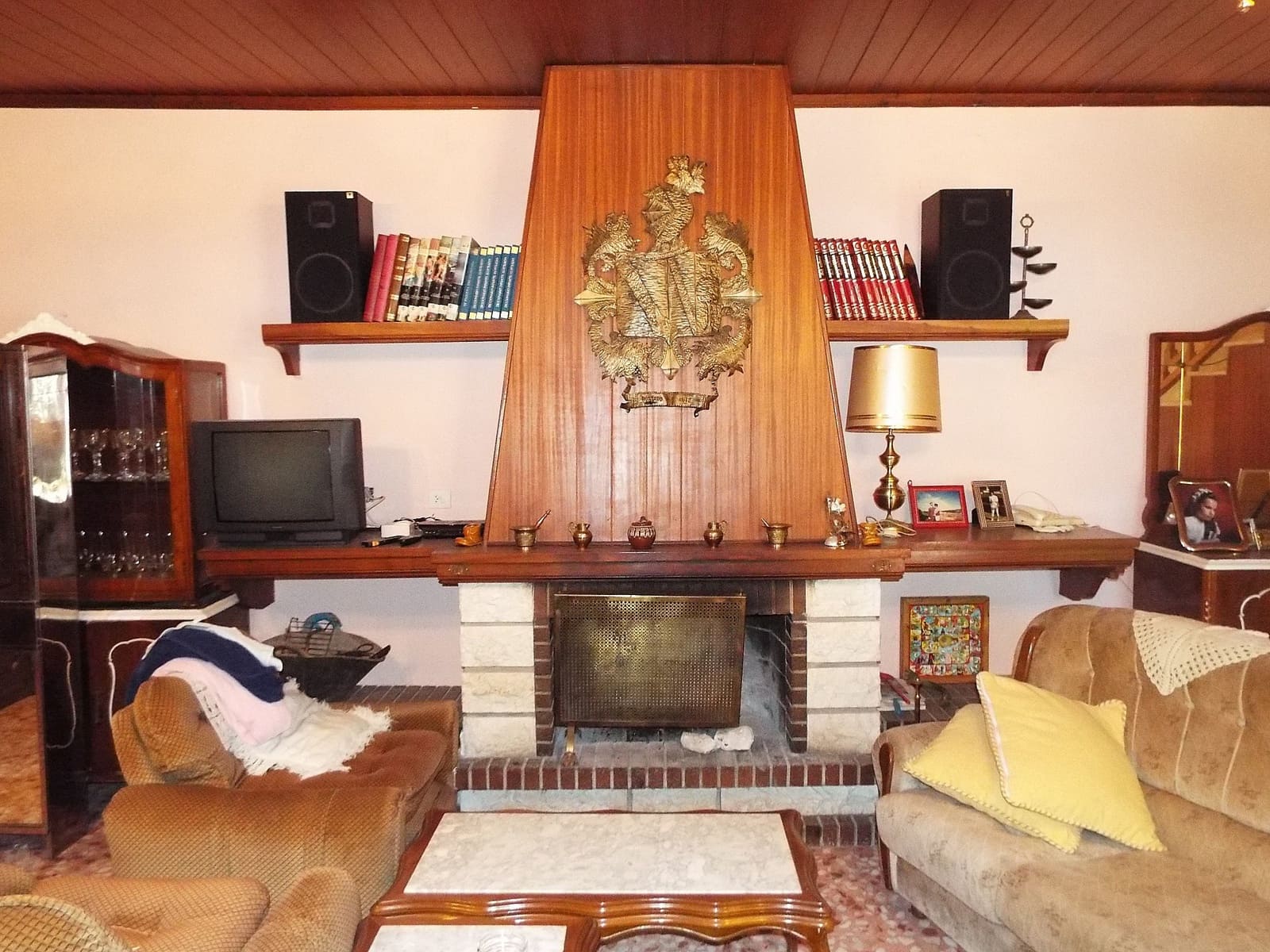 12 slaapkamer Finca/Landhuis te koop in Mahoya met zwembad garage - € 250.000 (Ref: 9478611)