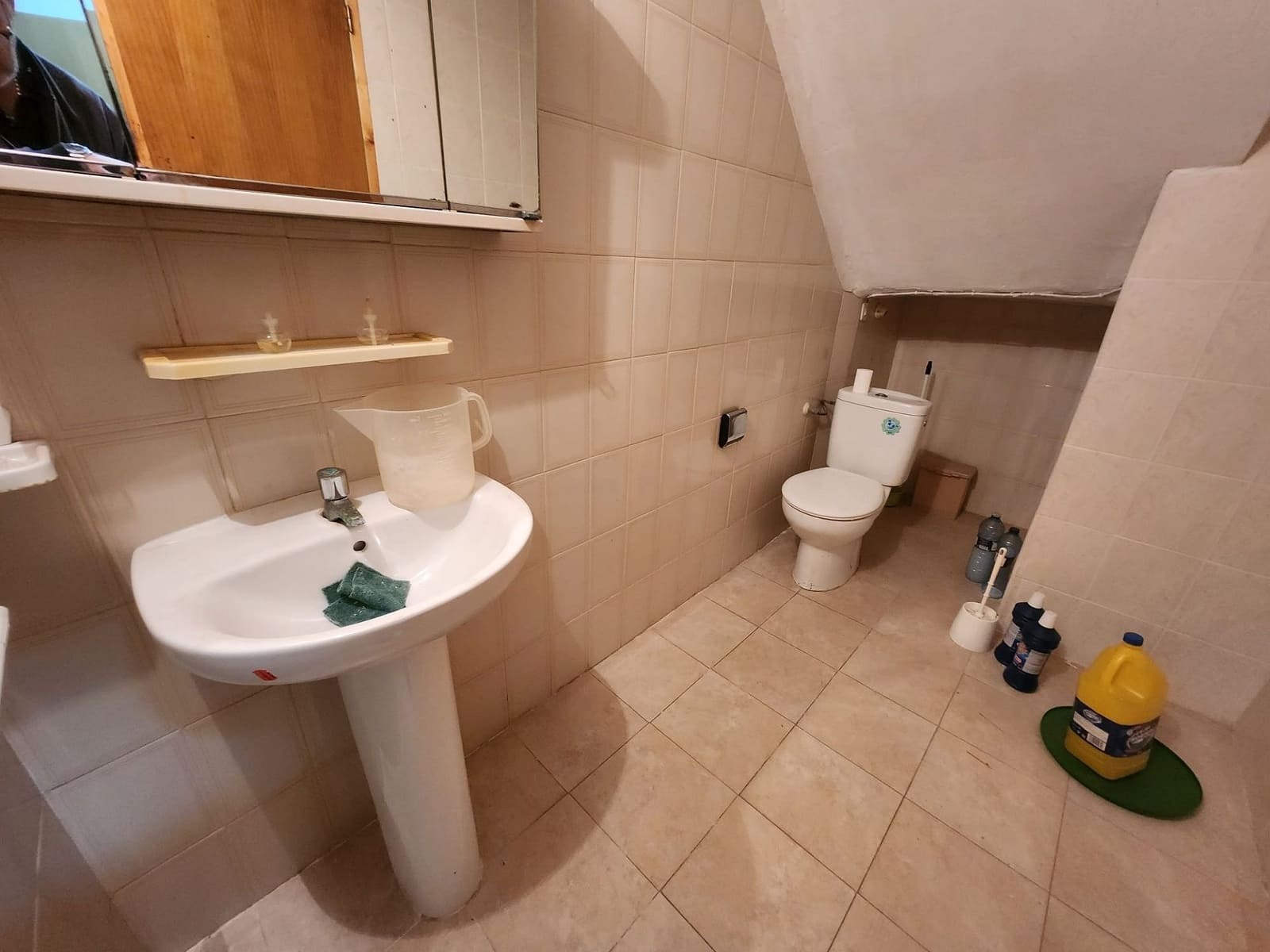 3 soveværelse Byhus til salg i Sax med swimmingpool garage - € 179.995 (Ref: 9481449)