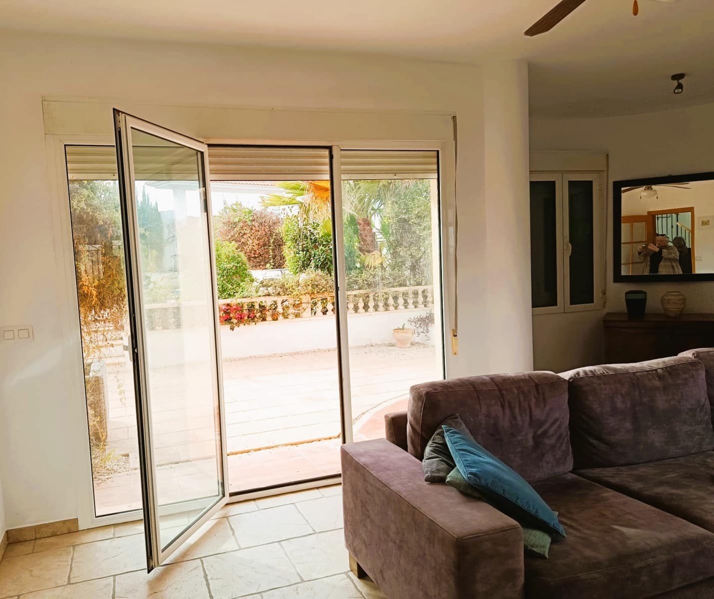 5 bedroom Villa for sale in Elda with pool - € 450,000 (Ref: 9485187)