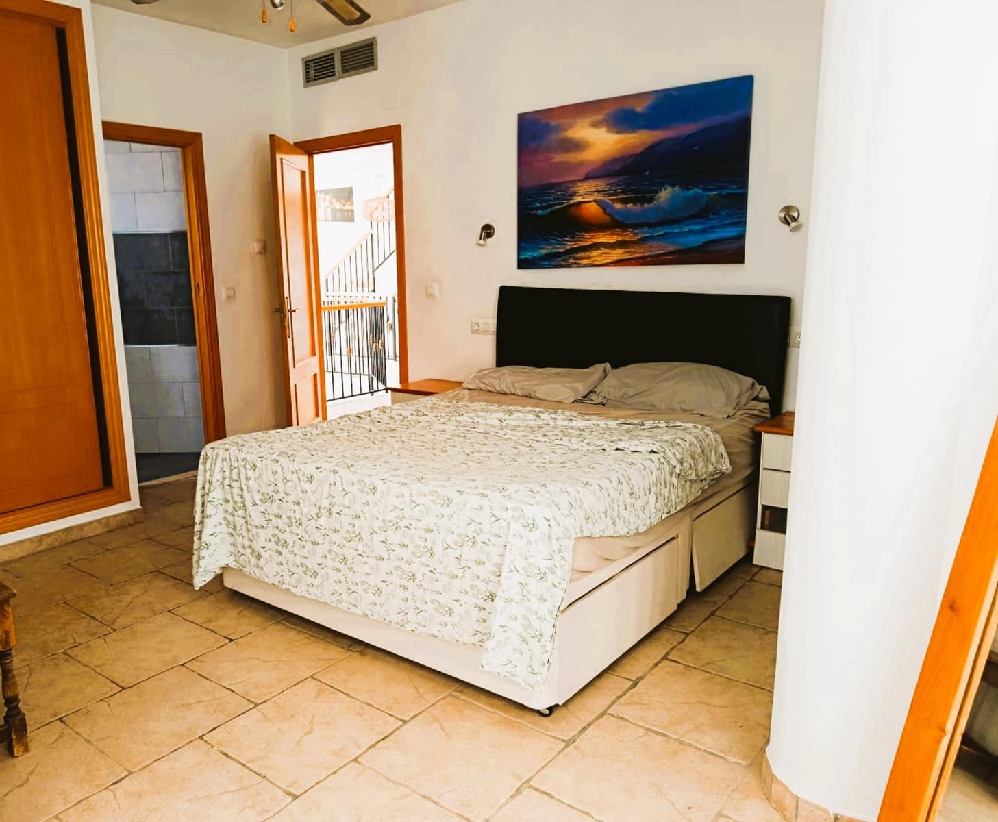 5 bedroom Villa for sale in Elda with pool - € 450,000 (Ref: 9485187)