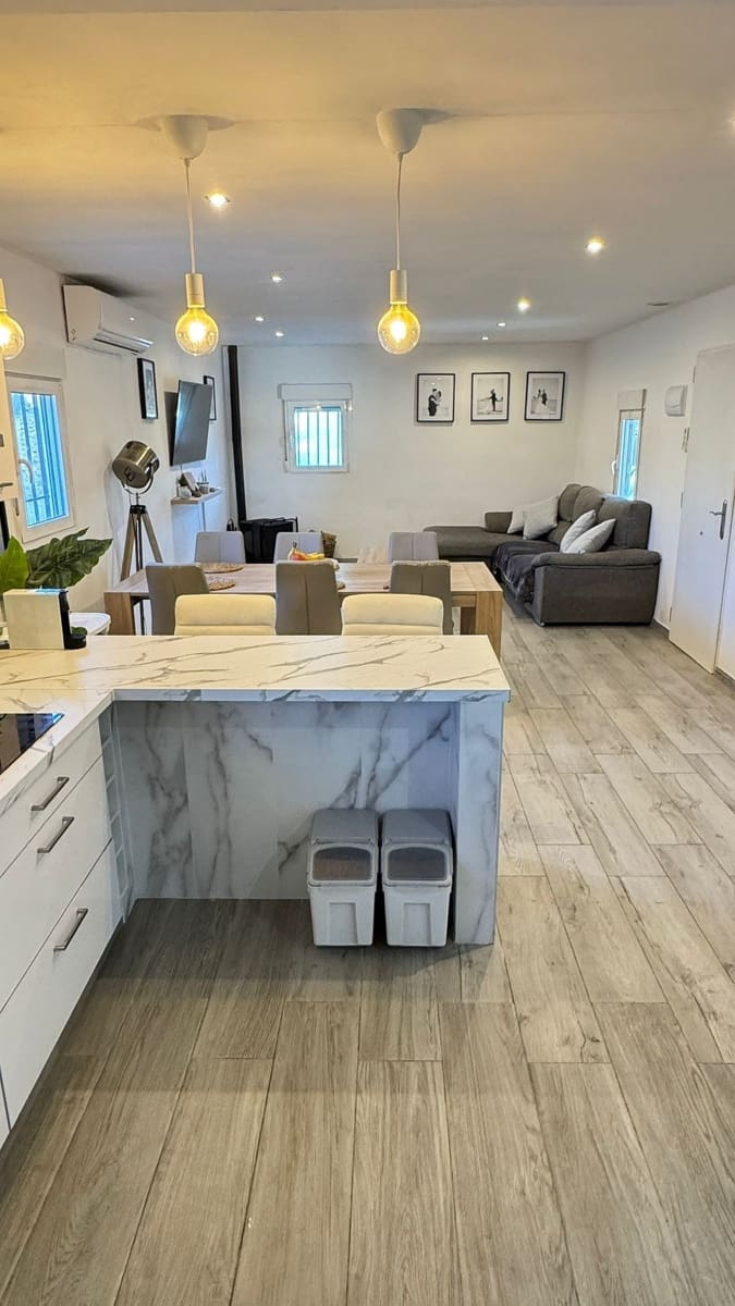 4 Zimmer Finca/Landgut zu verkaufen in La Romana mit Pool - 245.000 € (Ref: 9491088)