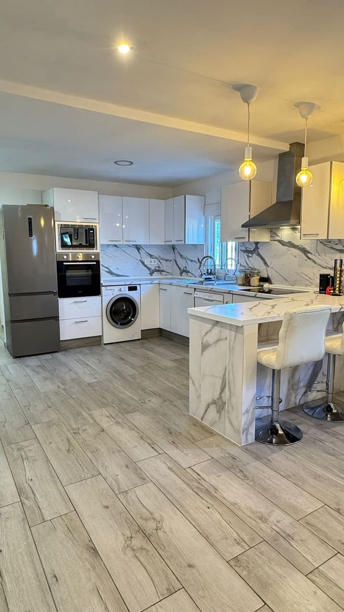 4 Zimmer Finca/Landgut zu verkaufen in La Romana mit Pool - 245.000 € (Ref: 9491088)