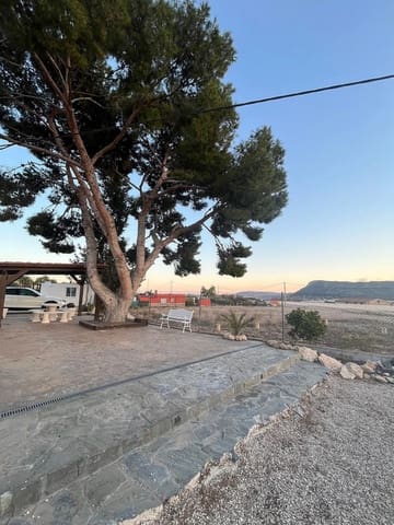 4 Zimmer Finca/Landgut zu verkaufen in La Romana mit Pool - 245.000 € (Ref: 9491088)