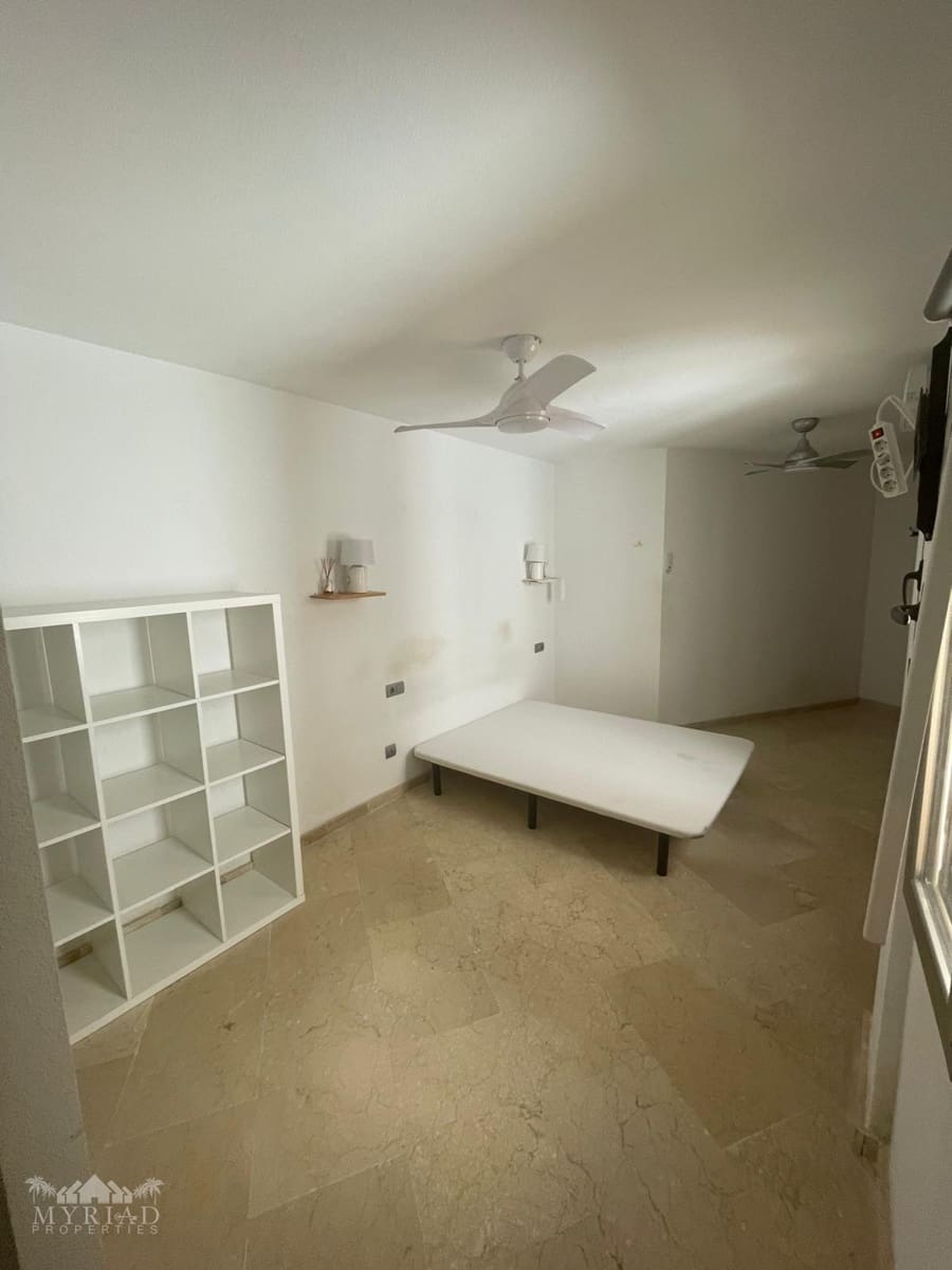 2 sypialnia Apartament na sprzedaż w Pinoso z basenem - 75 000 € (Ref: 9494295)