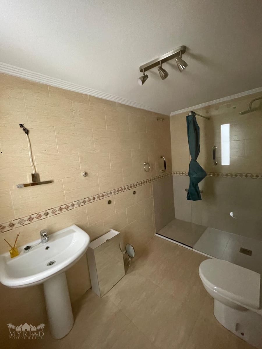 2 sypialnia Apartament na sprzedaż w Pinoso z basenem - 75 000 € (Ref: 9494295)