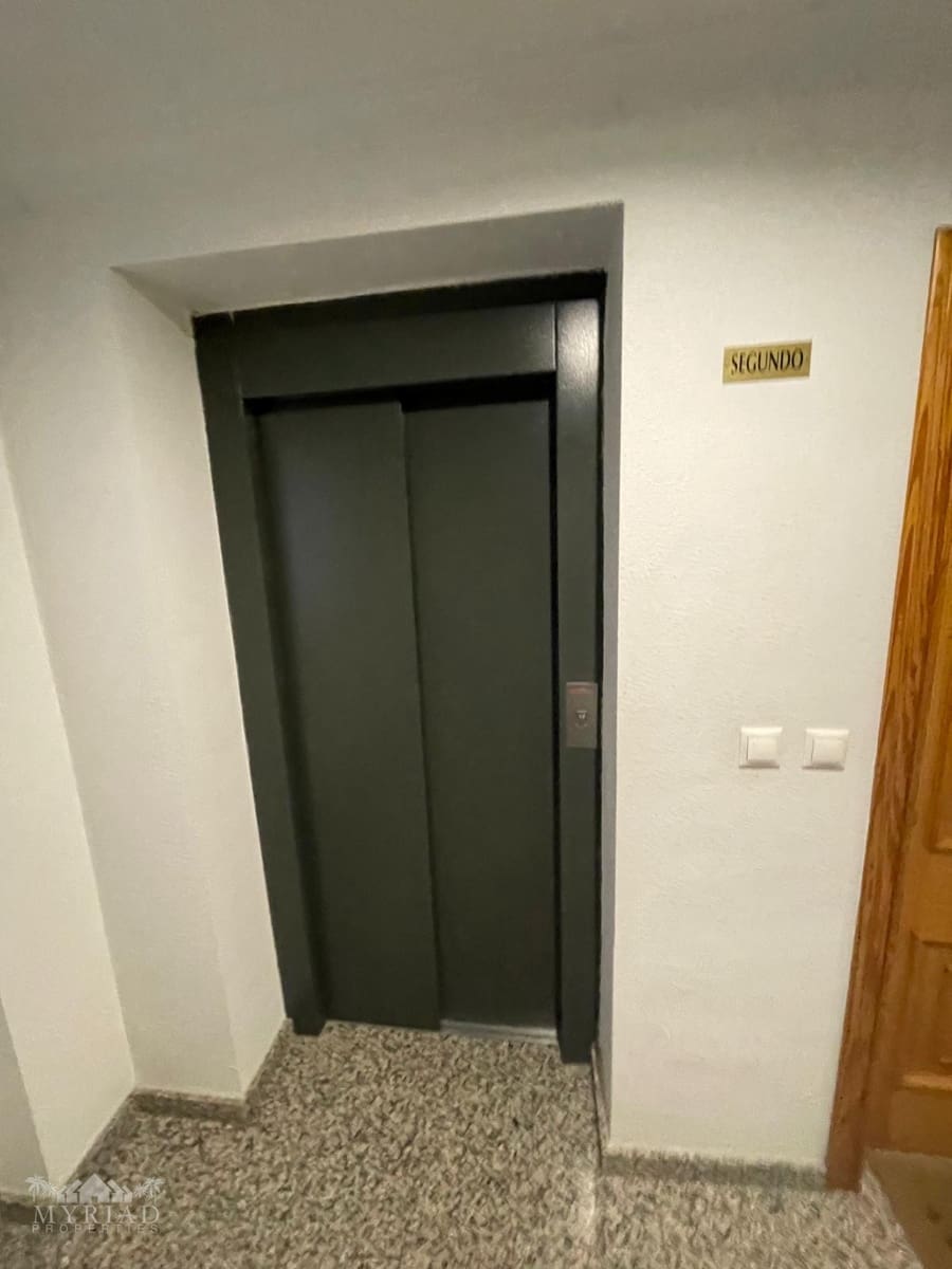 2 sypialnia Apartament na sprzedaż w Pinoso z basenem - 60 000 € (Ref: 9494297)