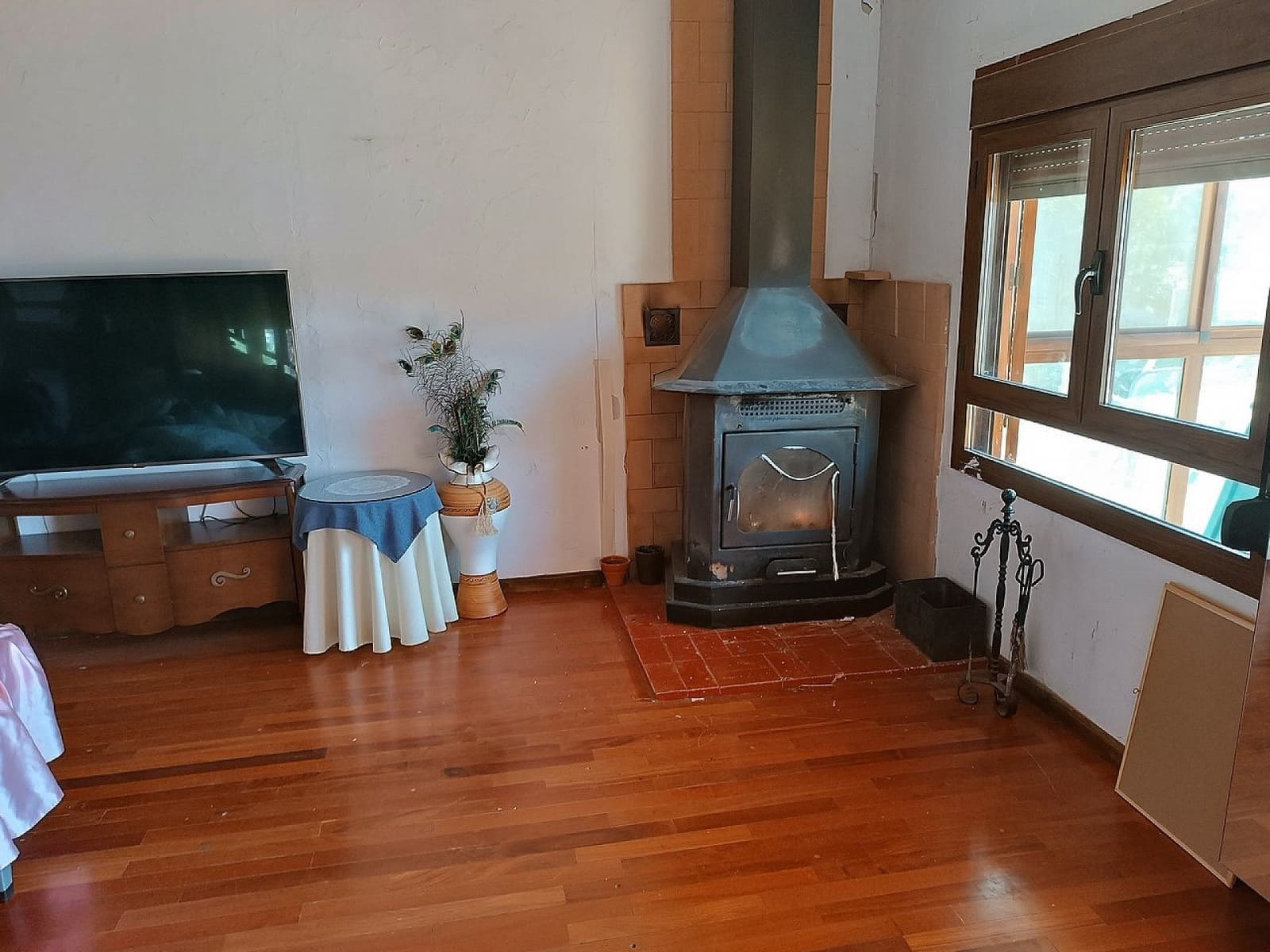 7 bedroom Bungalow for sale in Yecla with pool - € 259,000 (Ref: 9494298)