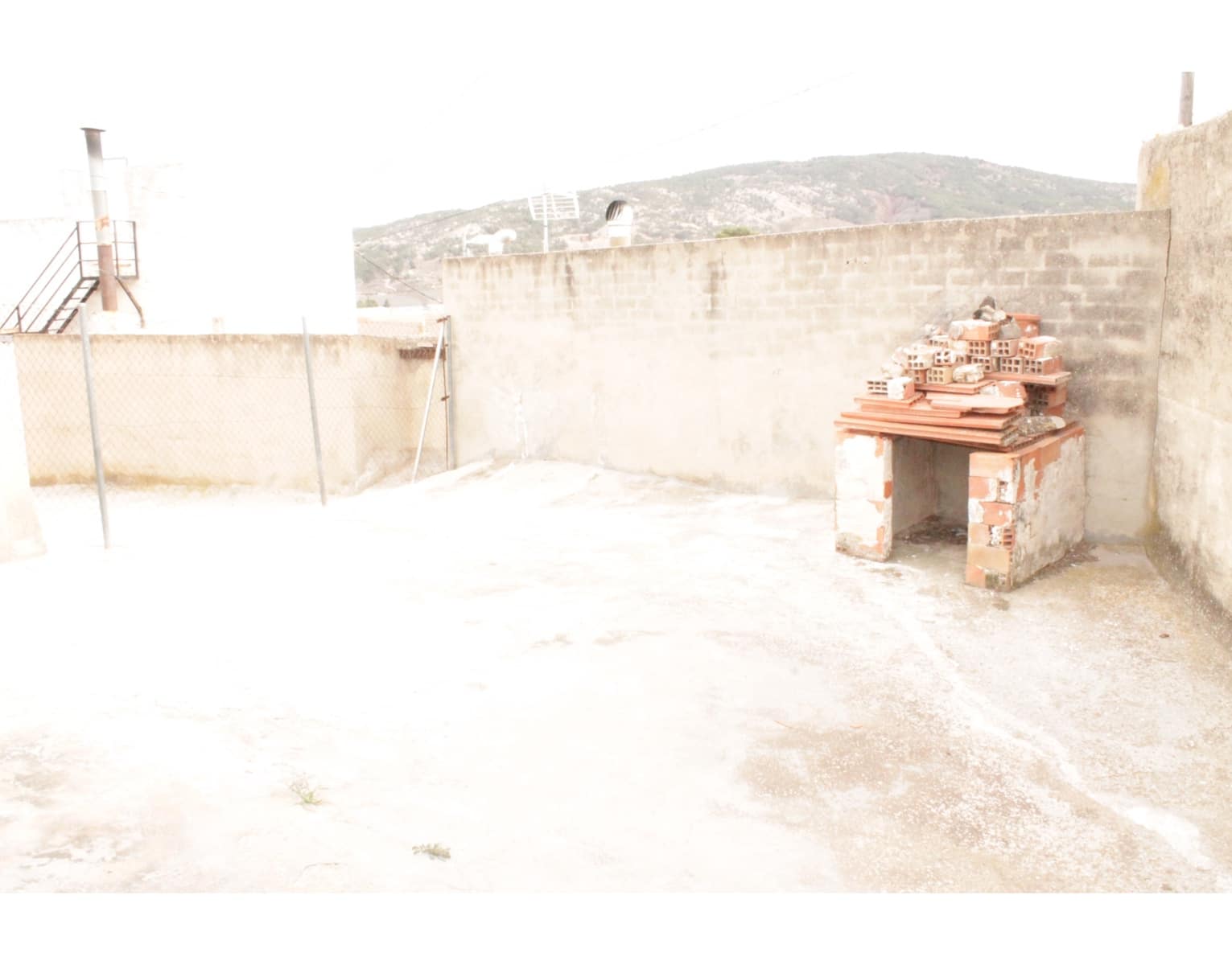 4 sypialnia Dom na sprzedaż w Pinoso z basenem - 55 000 € (Ref: 9494299)