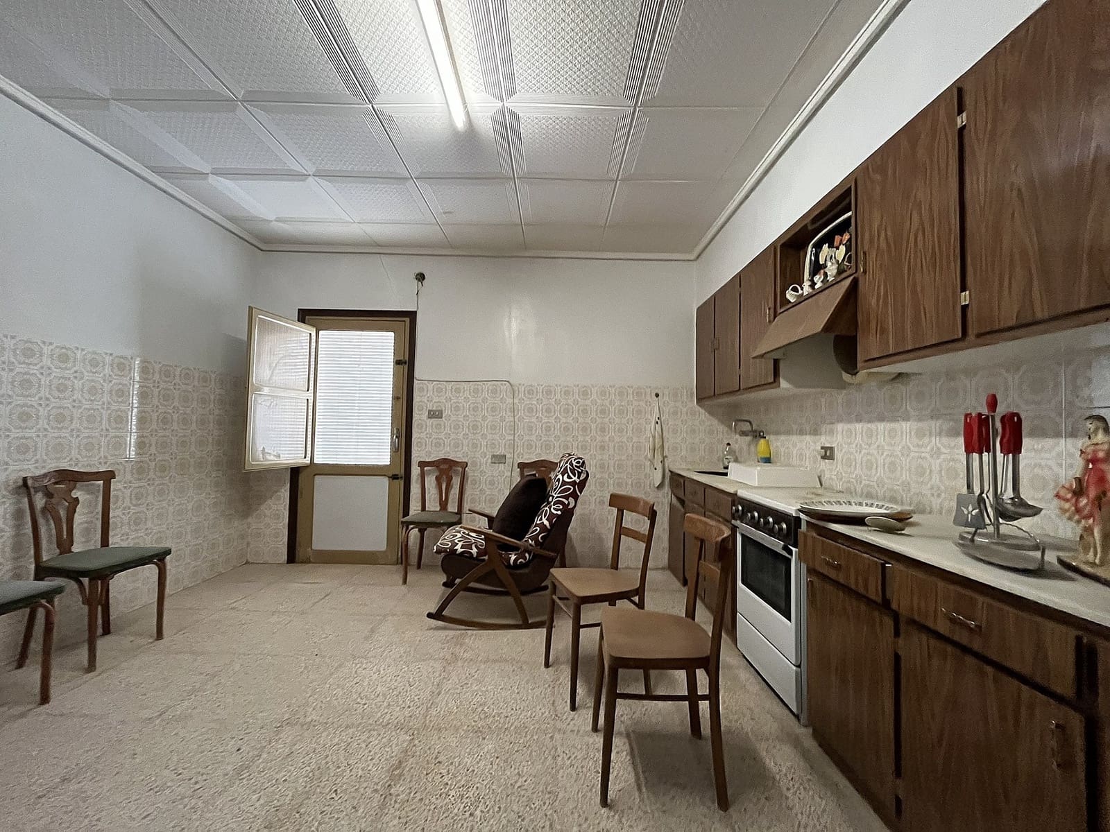 8 soverom Finca/Herregård til salgs i Hondon de las Nieves med svømmebasseng - € 156 000 (Ref: 9498077)