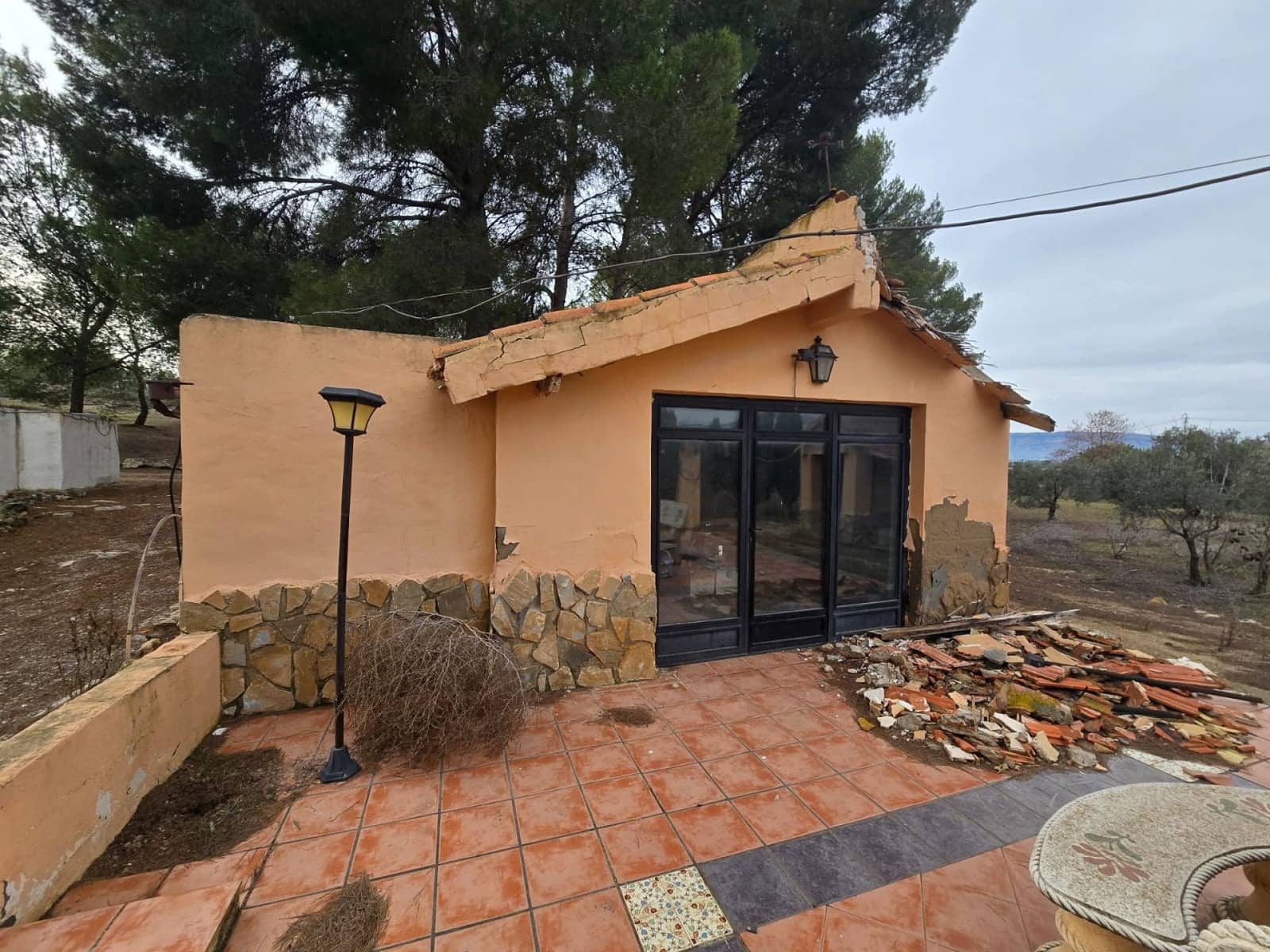 4 slaapkamer Villa te koop in Villena met zwembad - € 235.000 (Ref: 9500402)