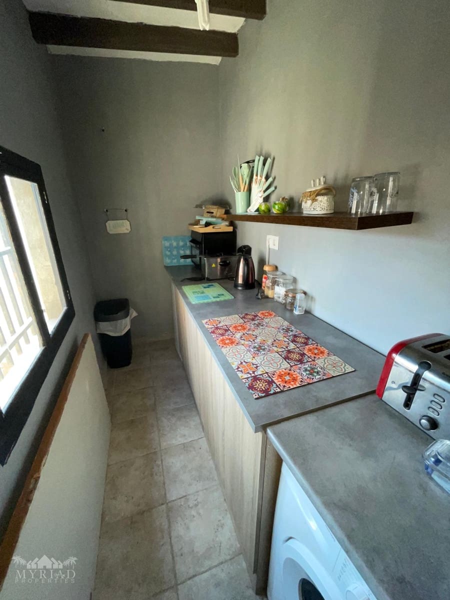 5 sovrum Hus till salu i Pinoso med pool - 220 000 € (Ref: 9508395)