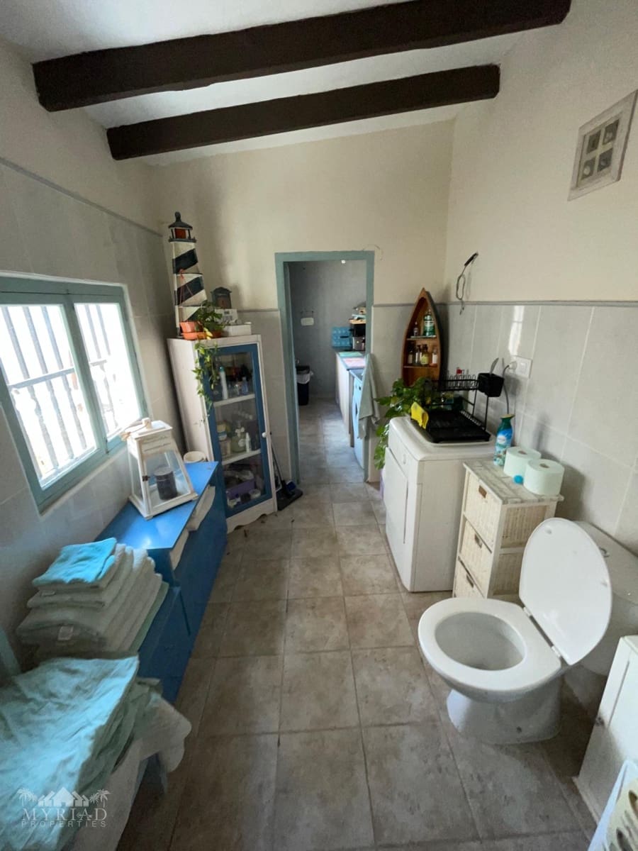 5 sovrum Hus till salu i Pinoso med pool - 220 000 € (Ref: 9508395)