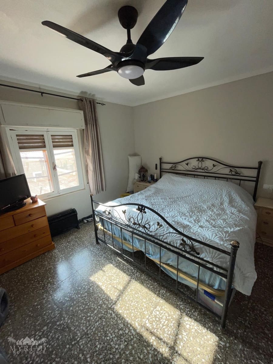 5 sovrum Hus till salu i Pinoso med pool - 220 000 € (Ref: 9508395)